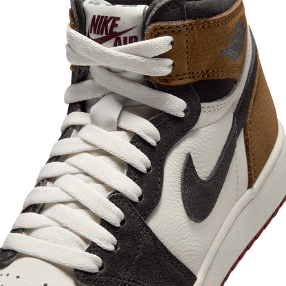Air Jordan 1 Retro High OG GS 'Love Letter'
