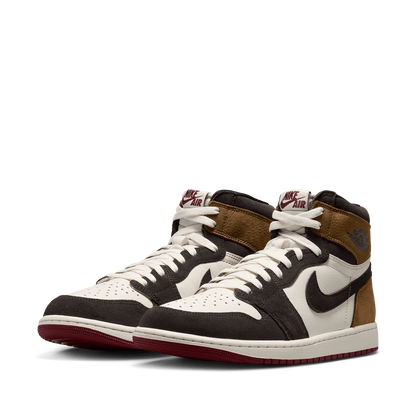 Air Jordan 1 Retro High OG 'Love Letter'